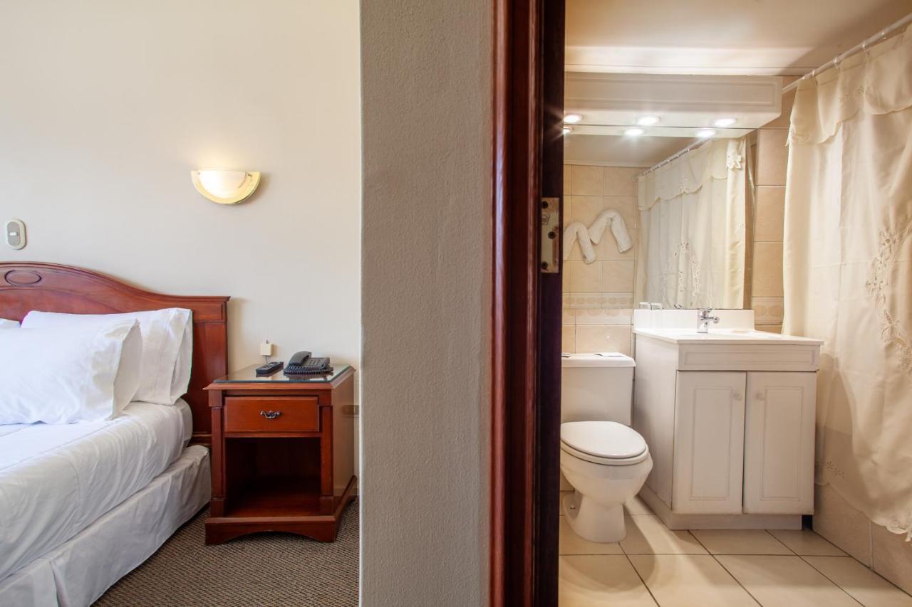 Hotel El Dorado Concepción Екстериор снимка